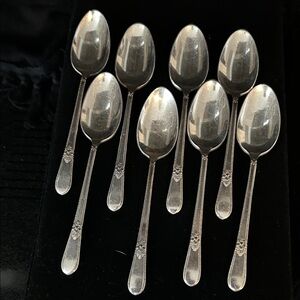 VTG Adoration pattern SP Elegant Silver Flatware Set 8 pieces